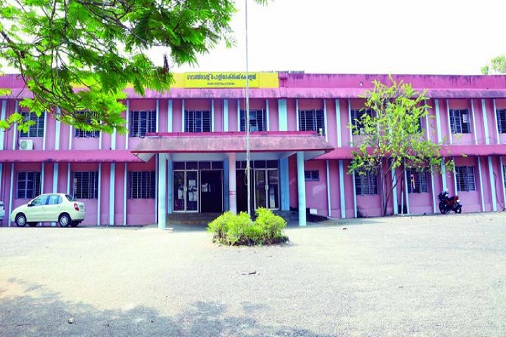 https://cache.careers360.mobi/media/colleges/social-media/media-gallery/11983/2019/3/20/Campus View of Government Polytechnic College Kothamangalam_Campus-View.jpg